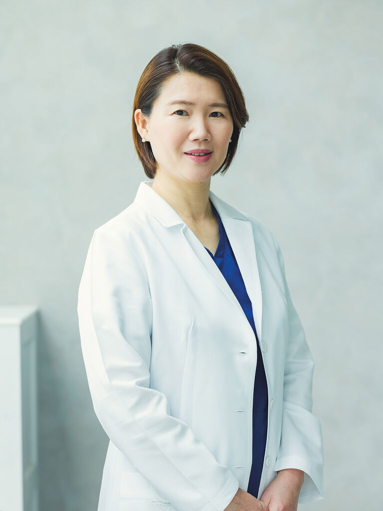 副院長 市原 麻子